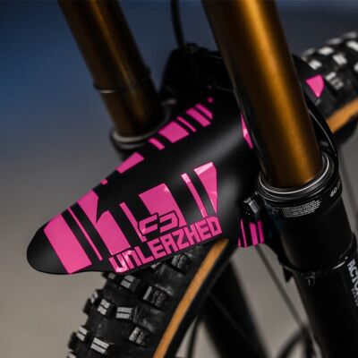unleazhed - M01 pink