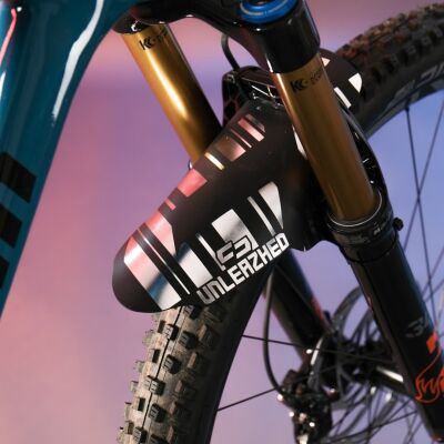 unleazhed - M01 chrome