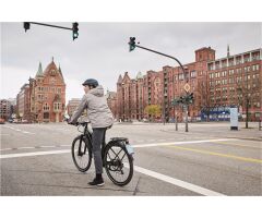 Giant Explore E+ Pro 45 GTS Trekking Ebike 2024 | black gloss-matt