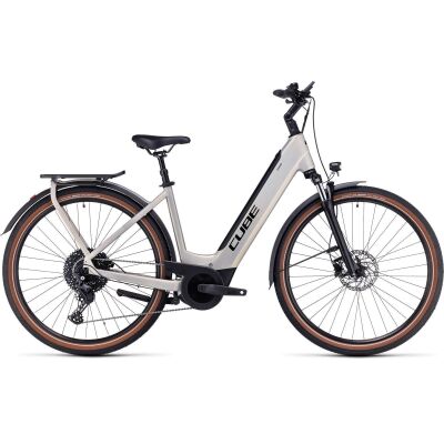Cube Touring Hybrid Pro 625 Tiefeinsteiger Trekking E-Bikes 2024 | pearlysilver´n´black